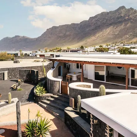 Canaryislandshost I Esencia Appartement *