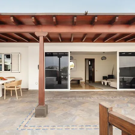 Canaryislandshost I Esencia Appartement *
